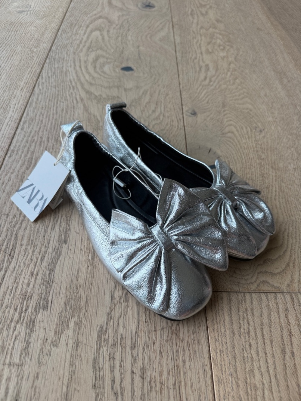 Zara Kids Metallic Silver Bow Flats